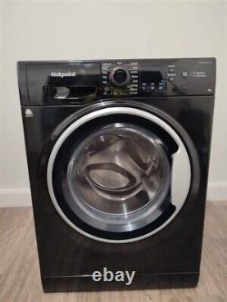 Machine à laver Hotpoint NSWM965CBSUKN sur pied Noir IA709910423