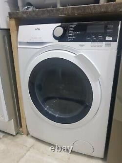 Nouvelle machine à laver séchante AEG de la série 7000, modèle L7WEE861R, 8 kg, blanc, déballée